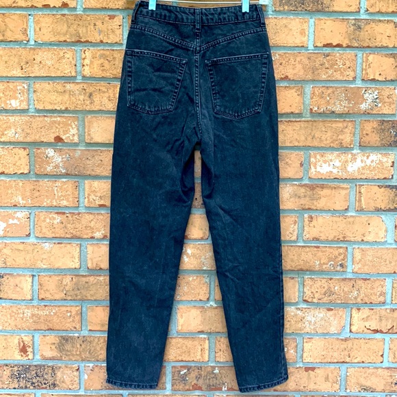 Topshop Moto Mom jeans, high Rise, black grey wash, W25, L28 Tapered leg - Picture 2 of 7